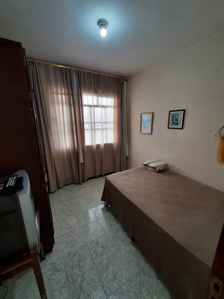 Casa, 4 quartos, 265 m² - Foto 4