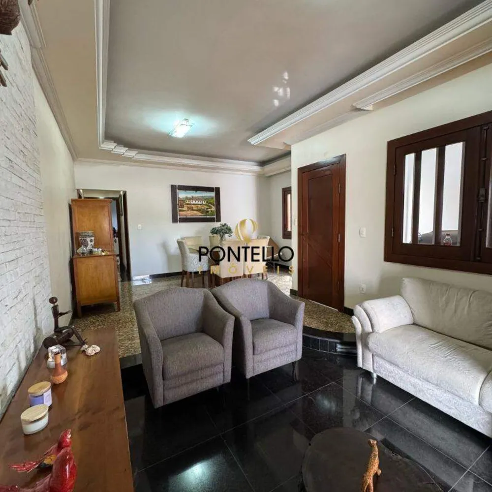 Casa, 3 quartos, 220 m² - Foto 4