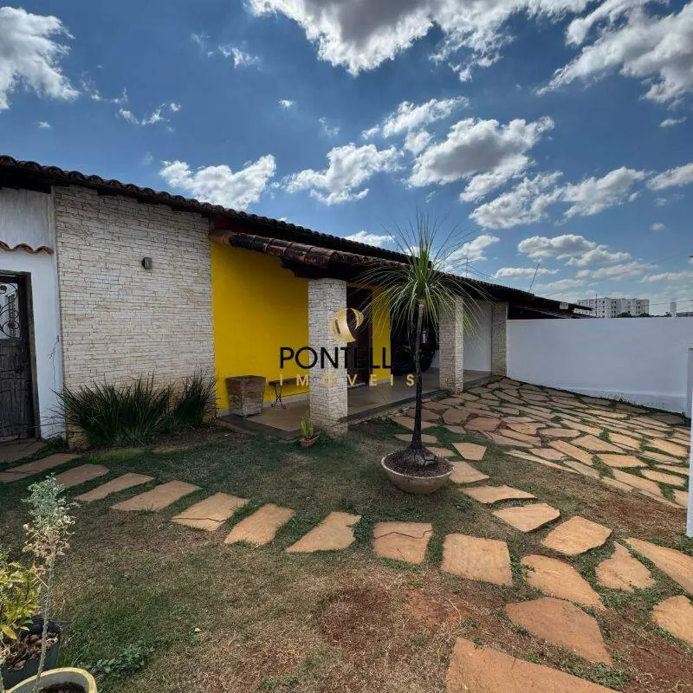 Casa, 3 quartos, 220 m² - Foto 1