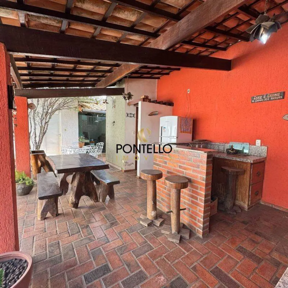 Casa, 3 quartos, 220 m² - Foto 11