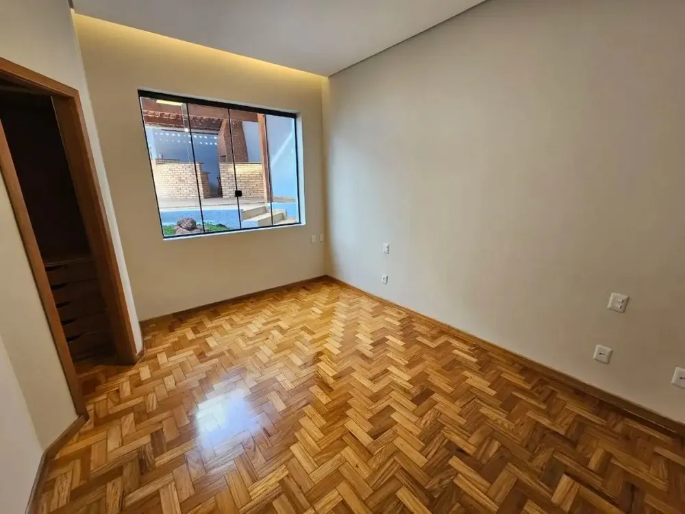 Casa, 3 quartos, 282 m² - Foto 7