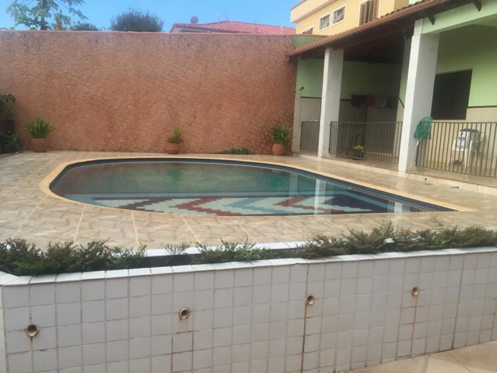 Casa, 6 quartos, 200 m² - Foto 6