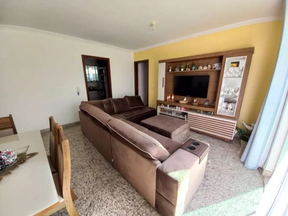 Apartamento à venda com 3 quartos, 27m² - Foto 4