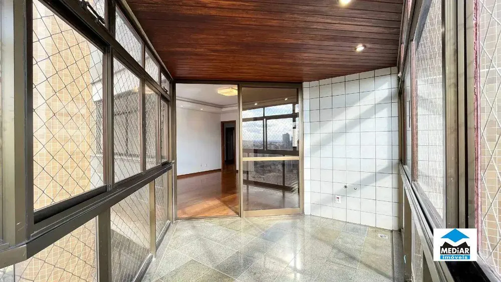 Apartamento, 4 quartos, 270 m² - Foto 13