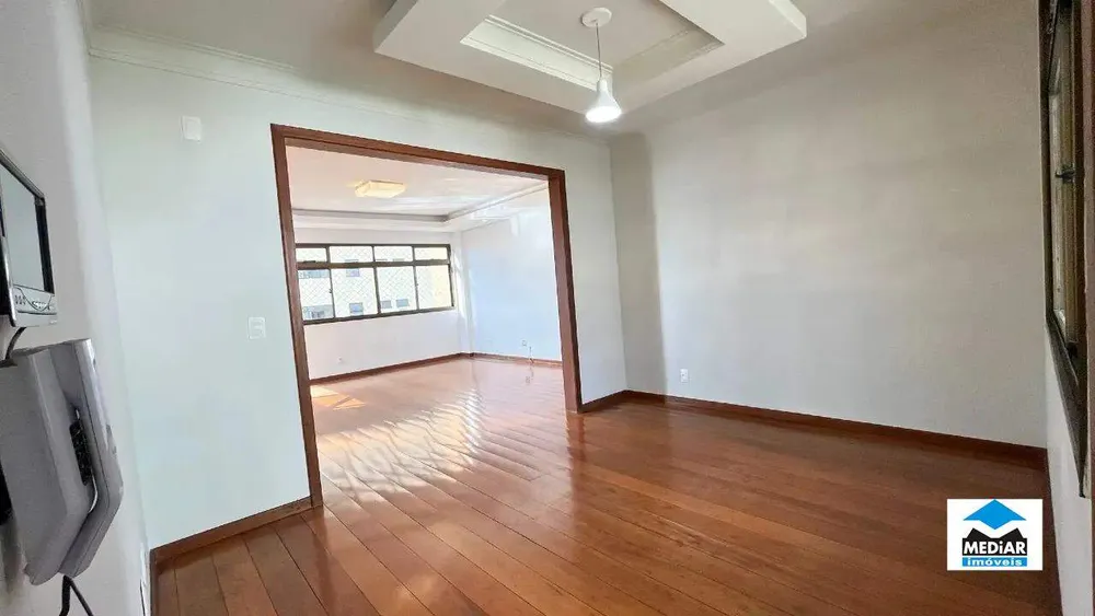 Apartamento, 4 quartos, 270 m² - Foto 1