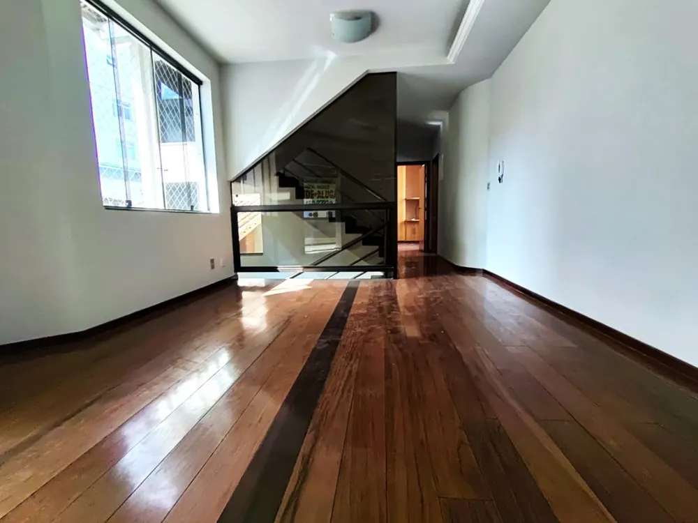 Casa, 5 quartos, 330 m² - Foto 8