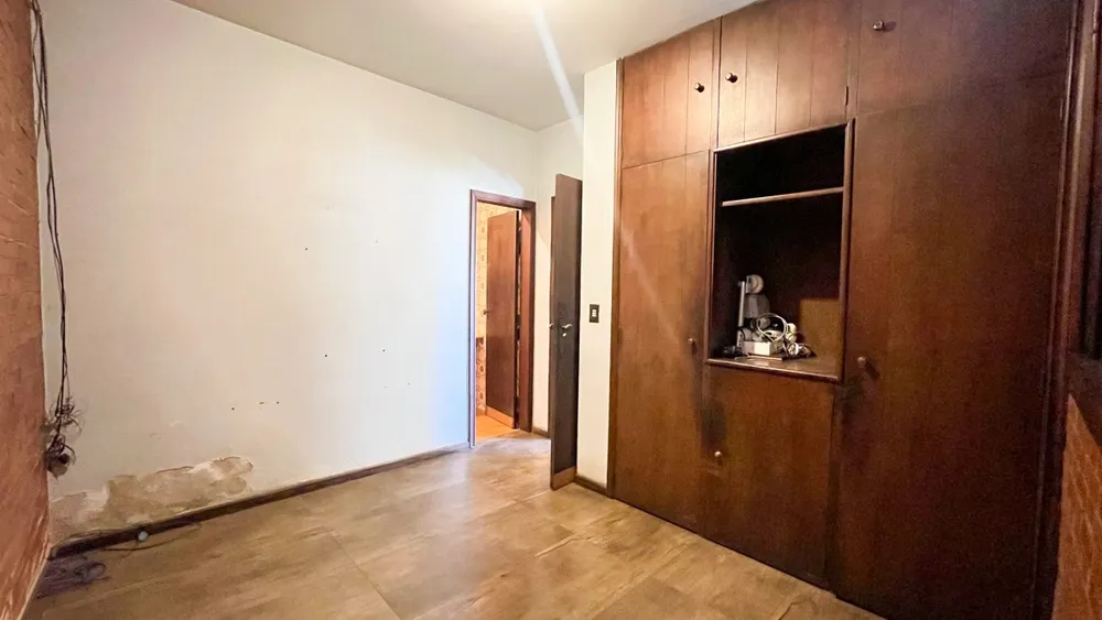 Casa, 6 quartos, 1000 m² - Foto 9