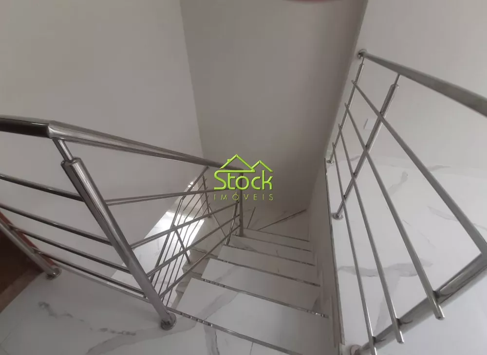 Casa à venda com 3 quartos, 180m² - Foto 16