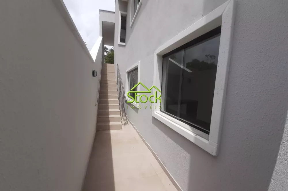 Casa à venda com 3 quartos, 180m² - Foto 17