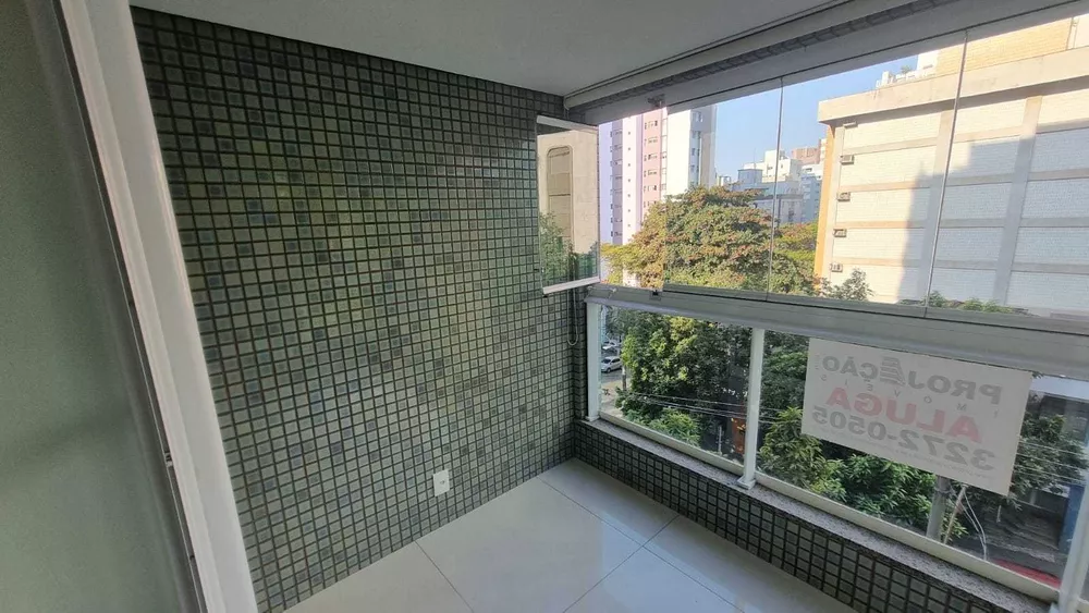 Apartamento para alugar com 3 quartos, 87m² - Foto 1