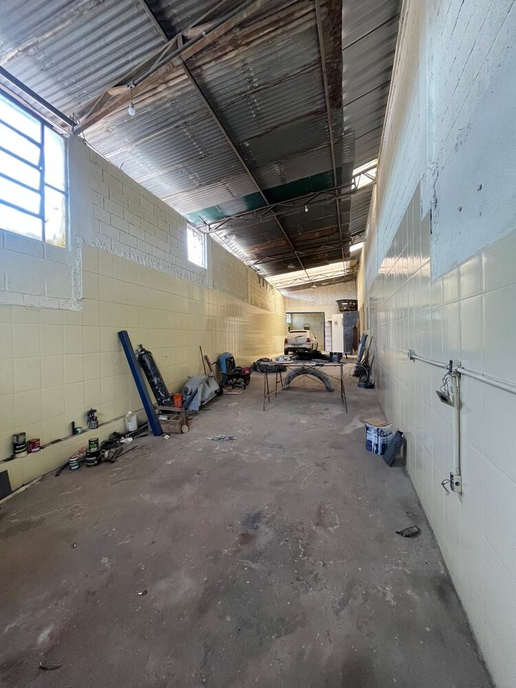 Depósito-Galpão-Armazém para alugar, 100m² - Foto 2