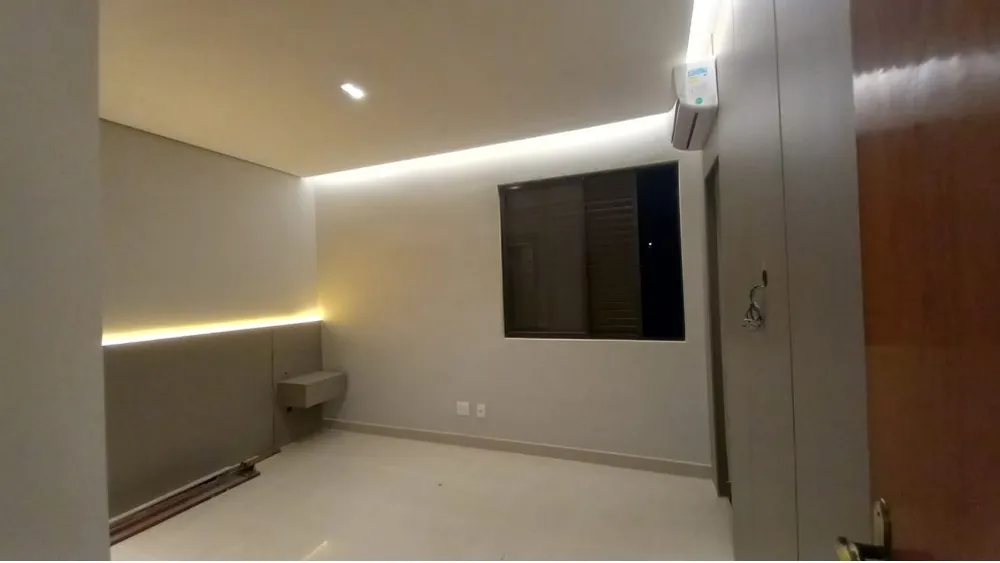 Apartamento, 3 quartos, 156 m² - Foto 1