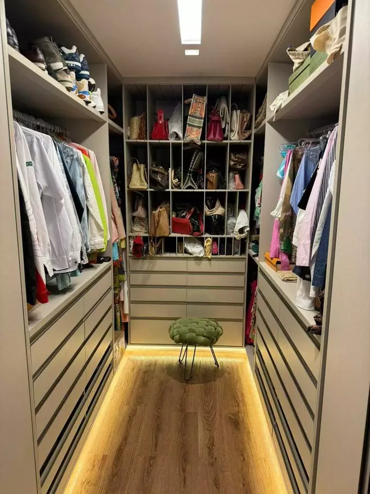 Casa, 4 quartos, 254 m² - Foto 4