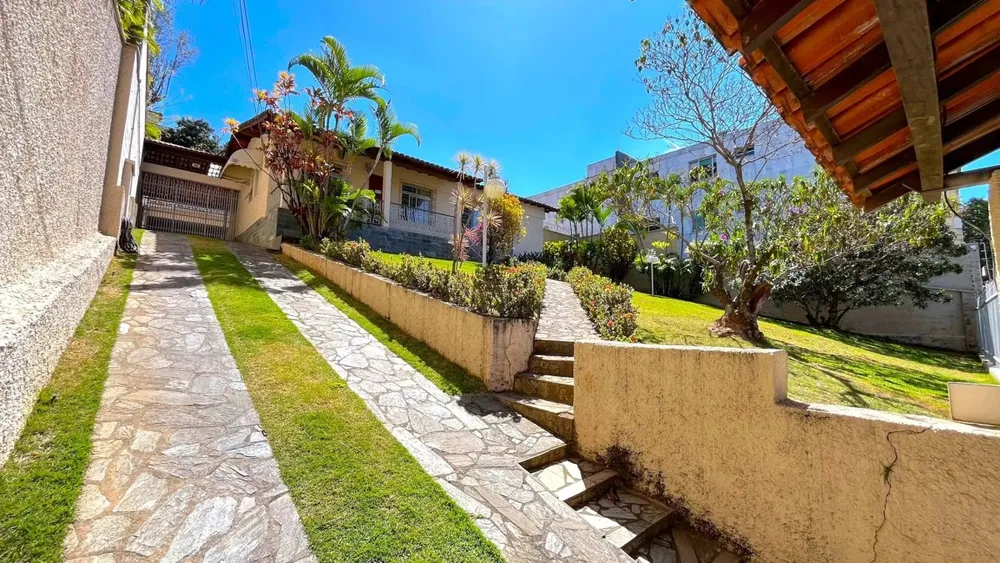 Casa, 4 quartos, 1000 m² - Foto 1