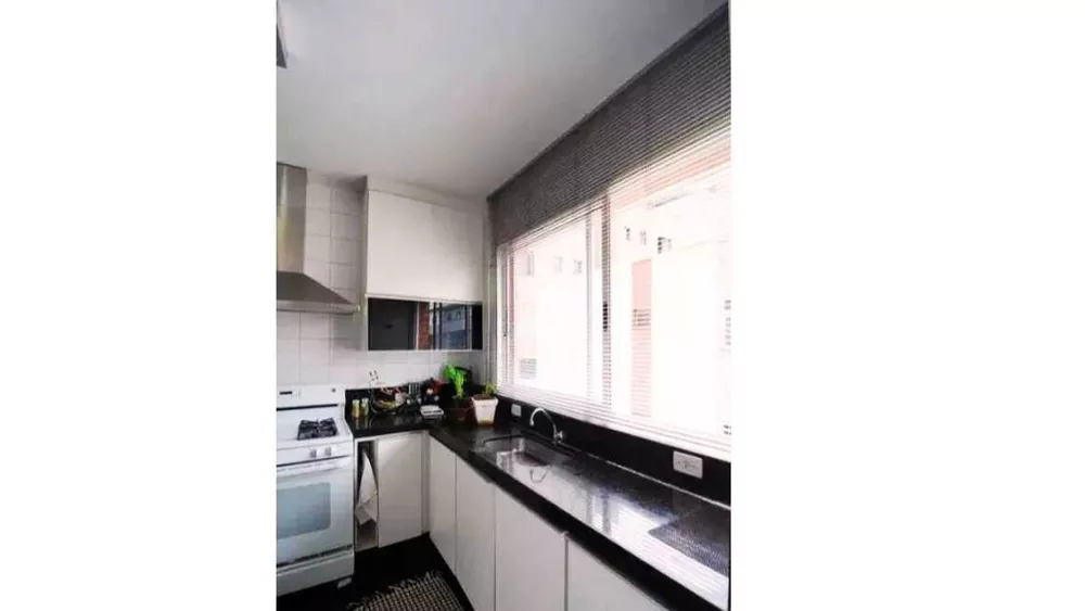 Apartamento à venda com 4 quartos, 154m² - Foto 10