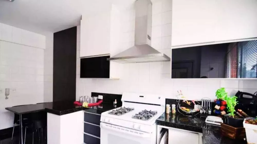 Apartamento à venda com 4 quartos, 154m² - Foto 8