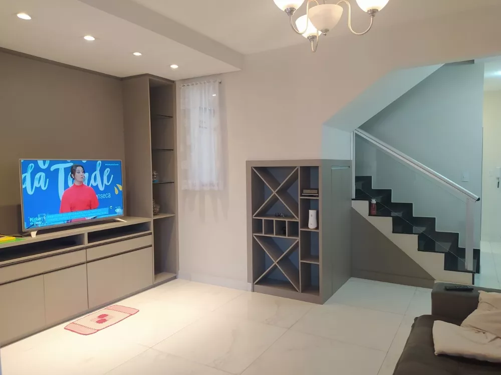 Casa à venda com 3 quartos, 130m² - Foto 5