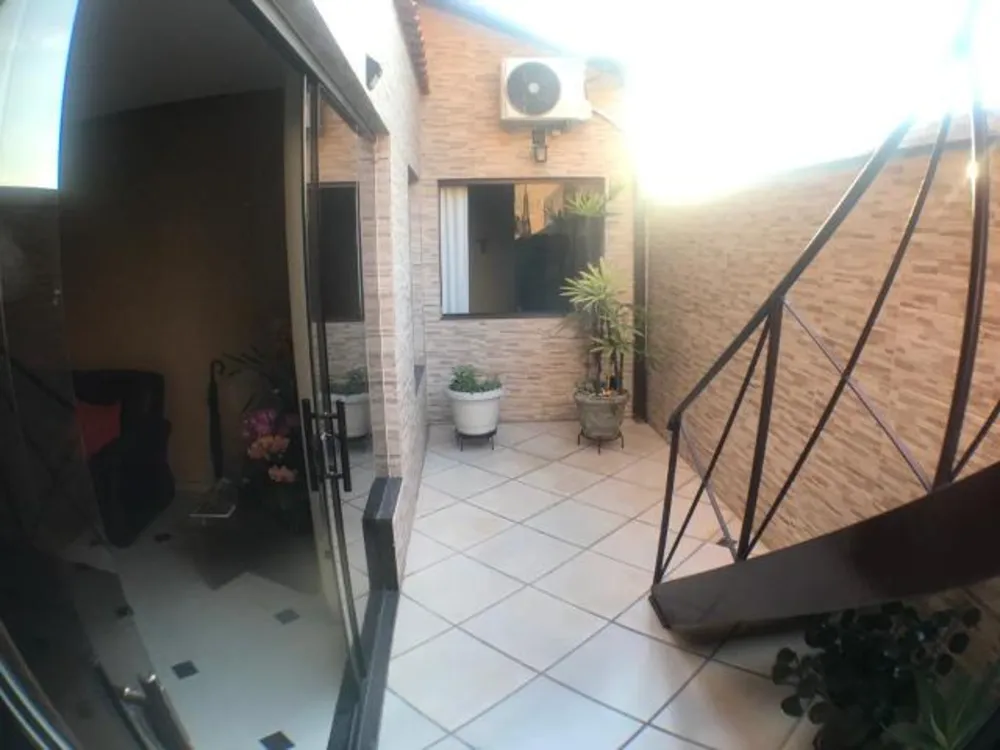 Casa, 4 quartos, 270 m² - Foto 3