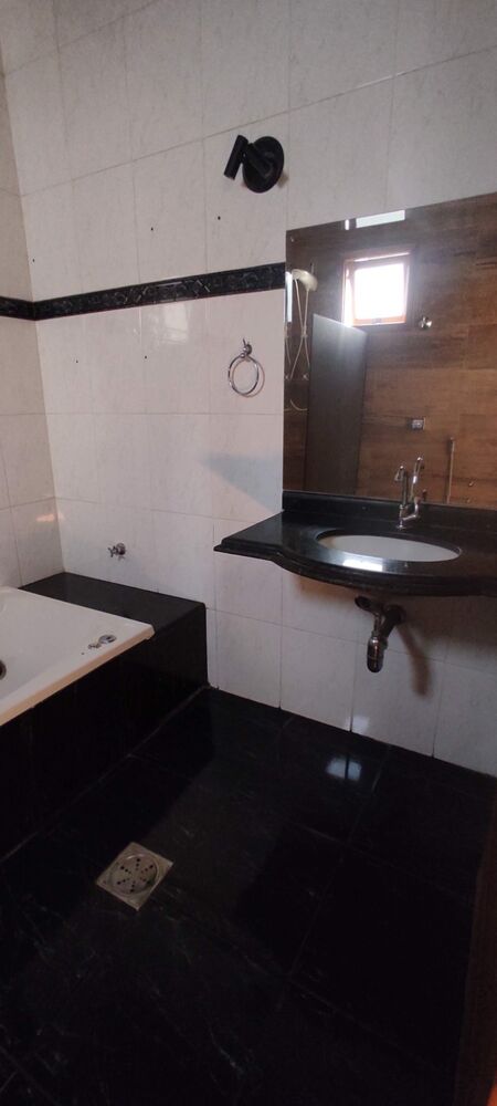 Casa à venda com 2 quartos, 80m² - Foto 7