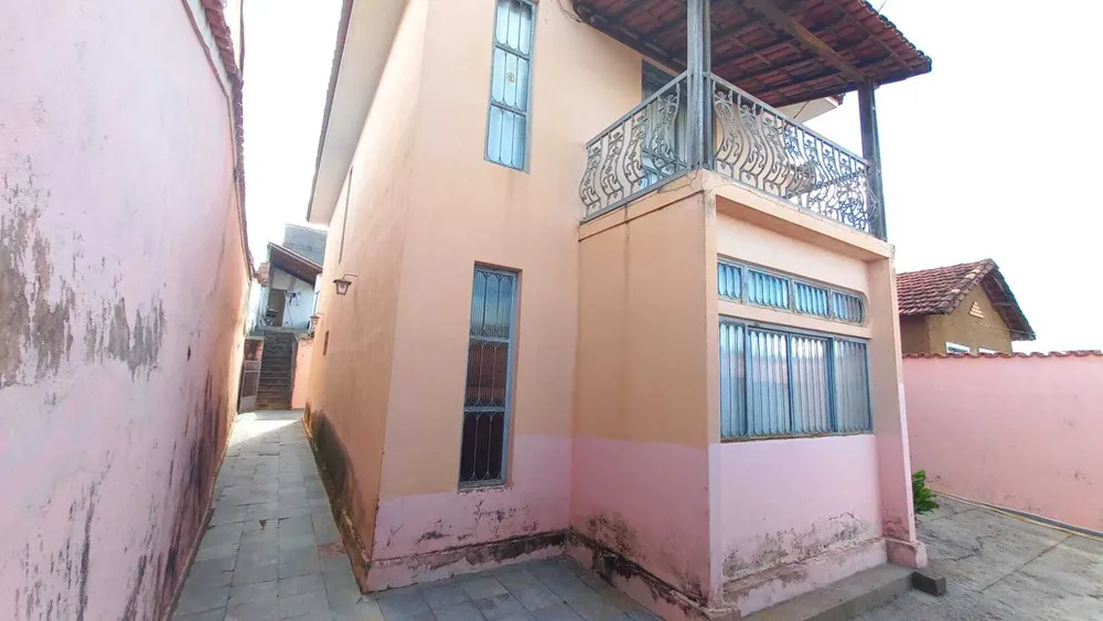 Casa, 3 quartos, 300 m² - Foto 2