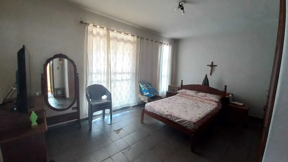 Casa, 3 quartos, 300 m² - Foto 13
