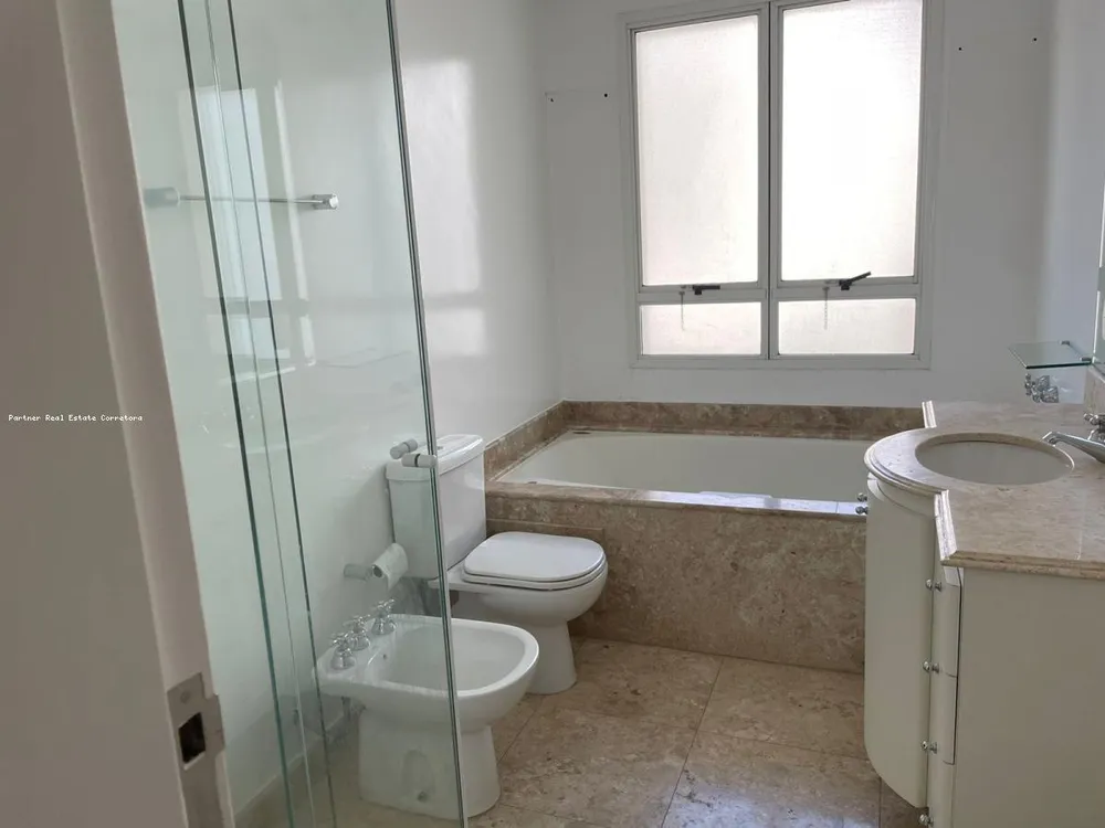 Apartamento, 4 quartos, 252 m² - Foto 9