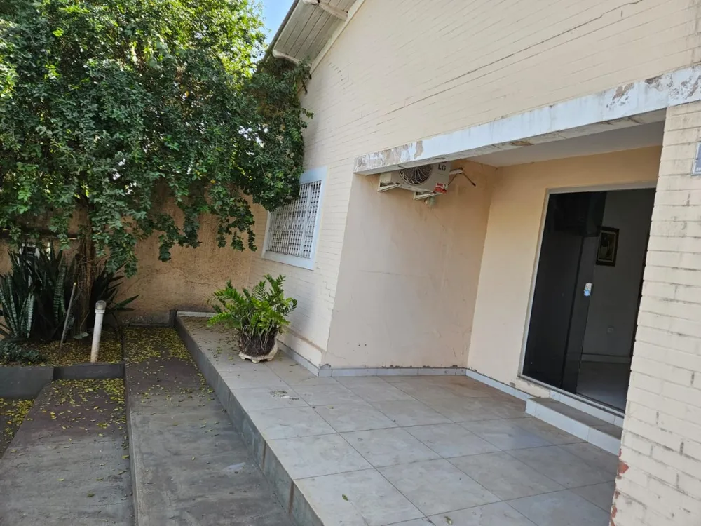 Casa, 3 quartos, 250 m² - Foto 3