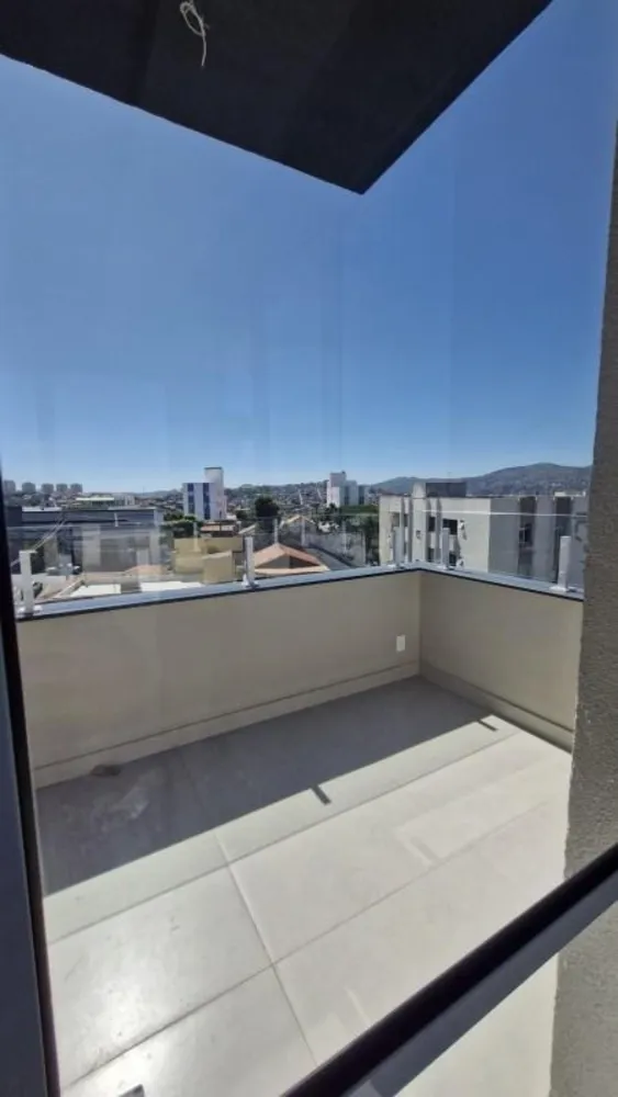 Cobertura, 3 quartos, 141 m² - Foto 2