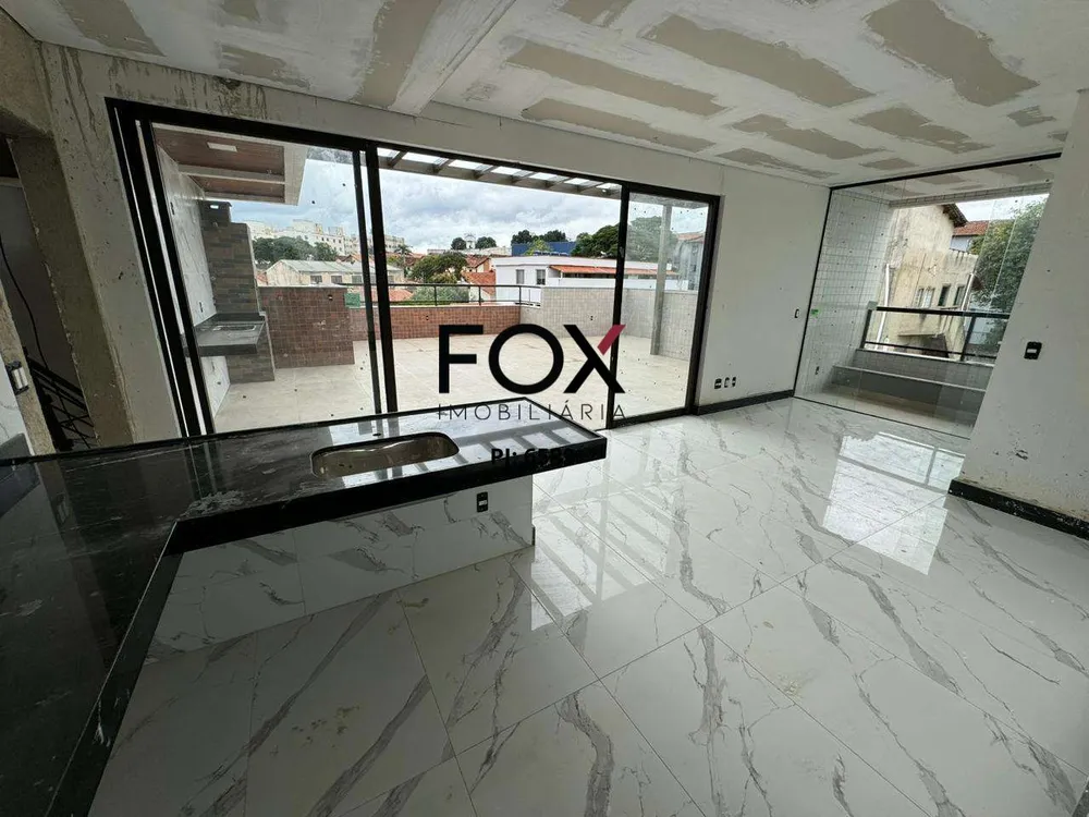 Cobertura, 3 quartos, 141 m² - Foto 2