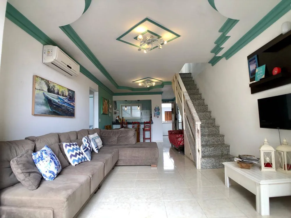 Apartamento, 4 quartos, 220 m² - Foto 1