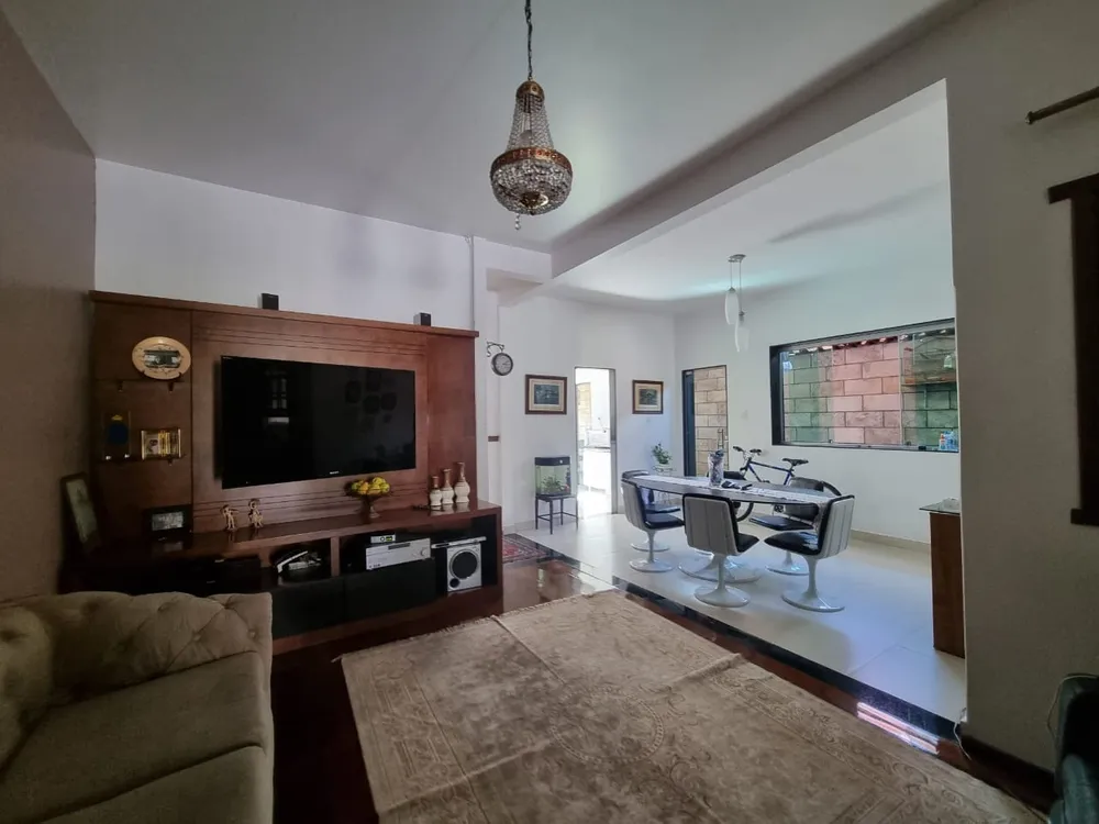 Casa, 4 quartos, 235 m² - Foto 9