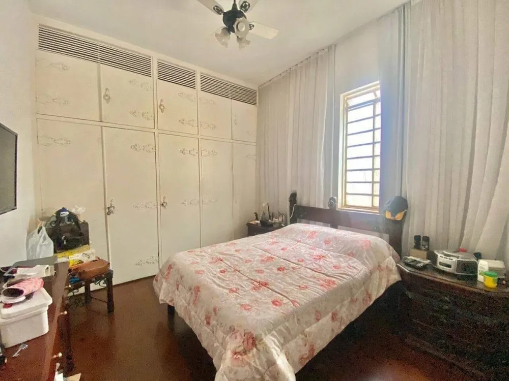 Casa, 4 quartos, 258 m² - Foto 6