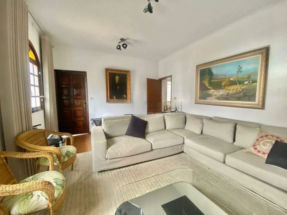 Casa, 4 quartos, 258 m² - Foto 2