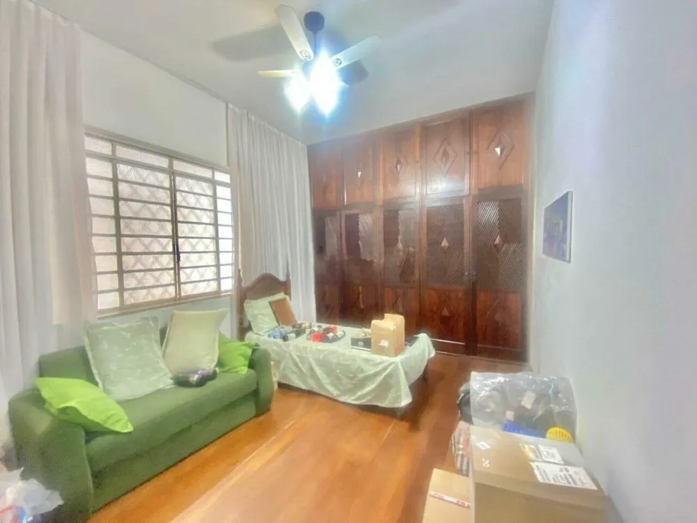 Casa, 4 quartos, 258 m² - Foto 7