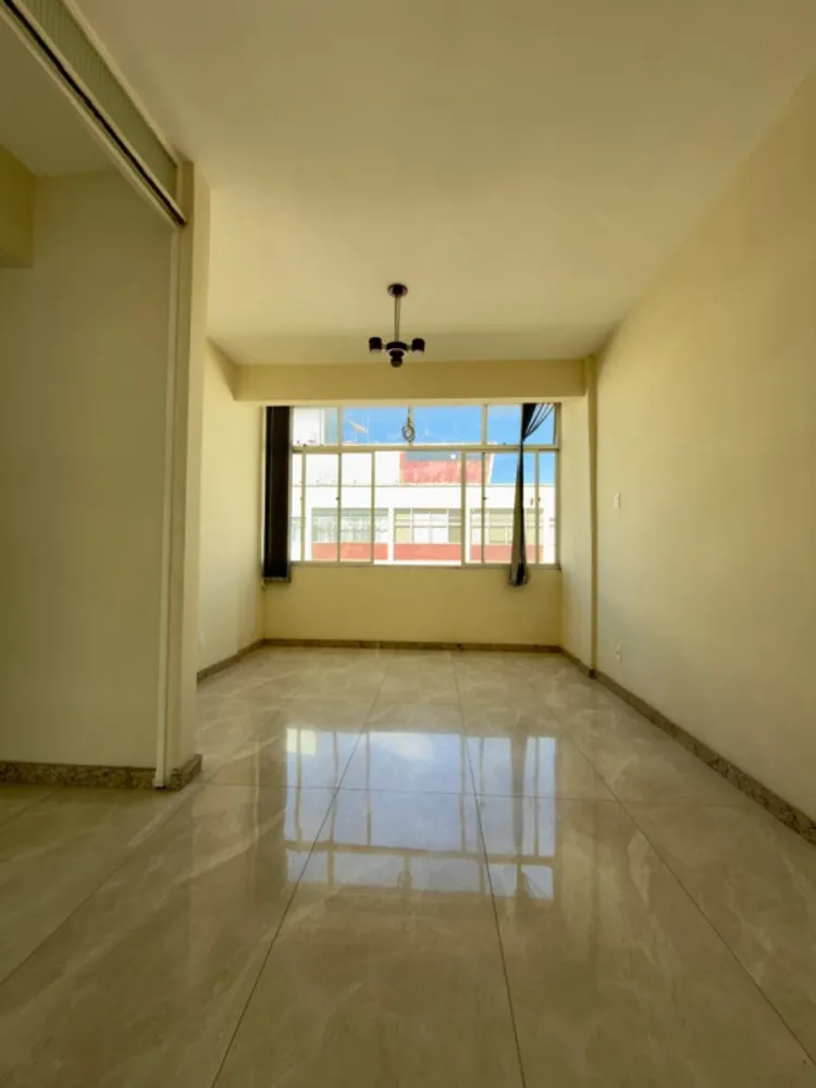 Apartamento, 3 quartos, 100 m² - Foto 2