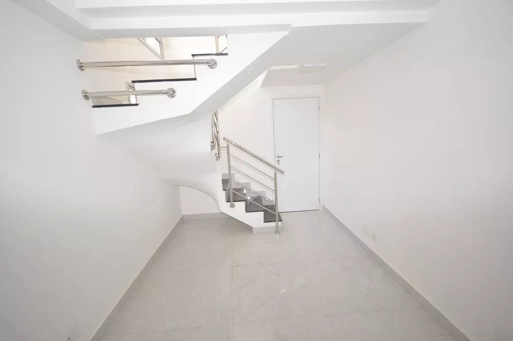 Cobertura à venda com 2 quartos, 116m² - Foto 13