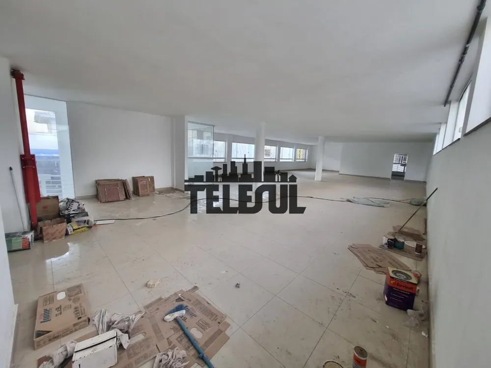 Depósito-Galpão, 740 m² - Foto 2