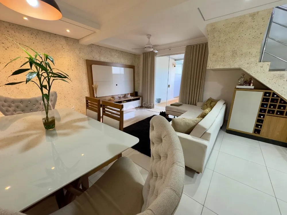 Casa, 3 quartos, 173 m² - Foto 2
