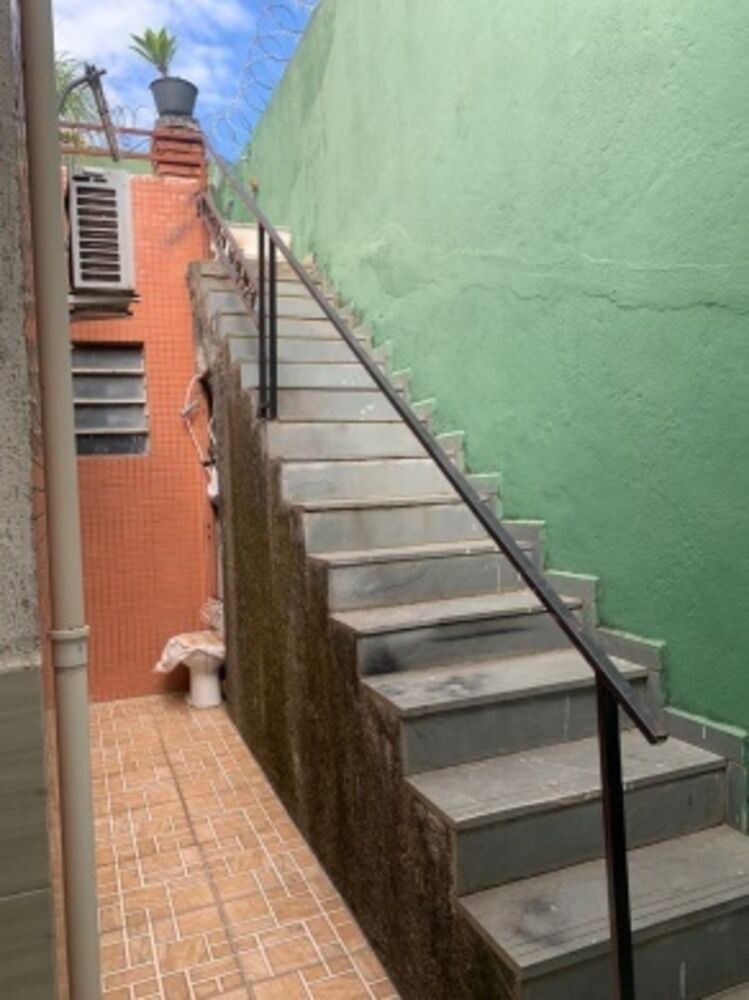 Casa à venda com 3 quartos, 210m² - Foto 23