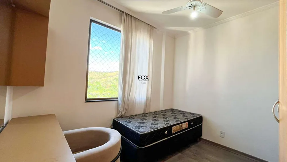 Cobertura, 3 quartos, 215 m² - Foto 2
