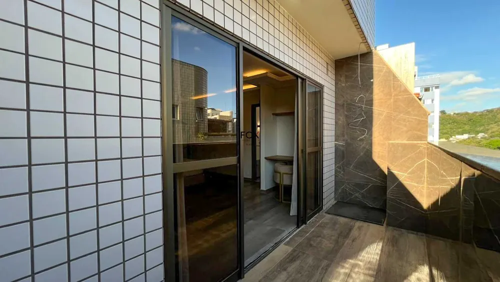 Cobertura, 3 quartos, 215 m² - Foto 8