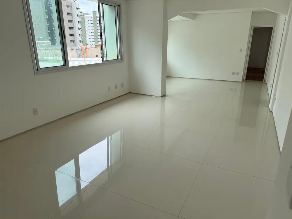 Apartamento, 4 quartos, 196 m² - Foto 1