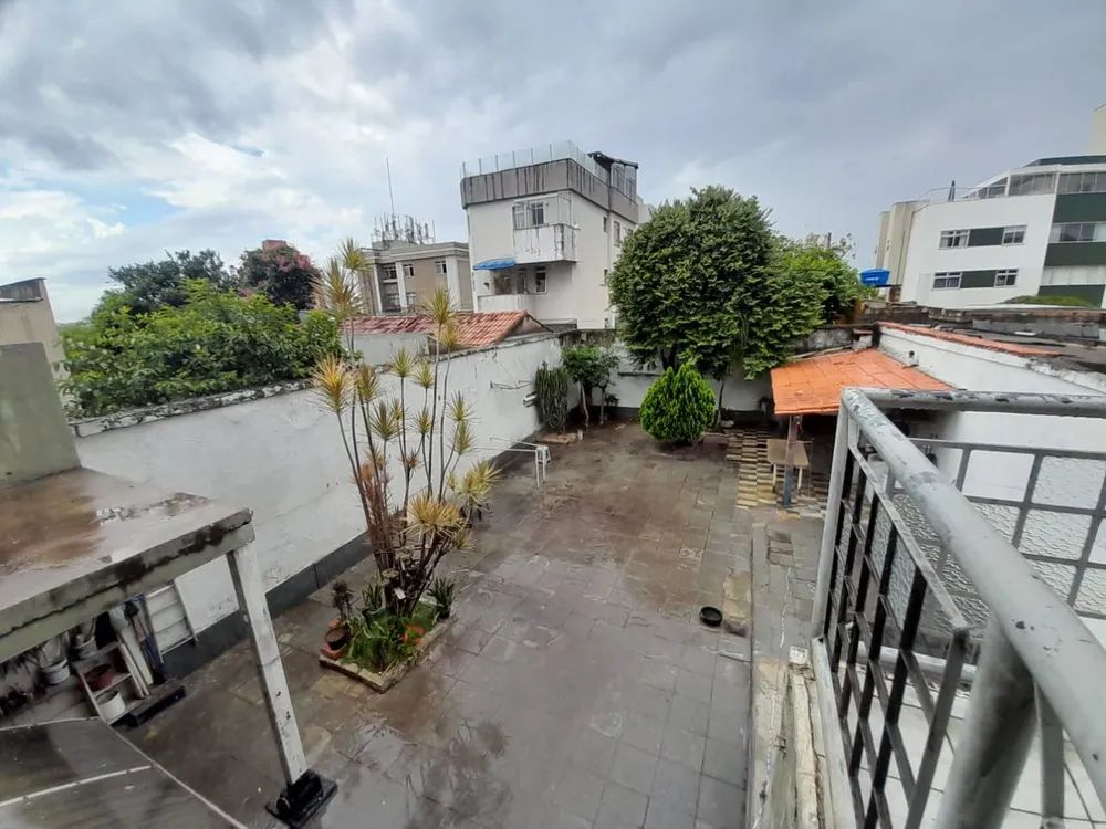 Casa, 6 quartos, 400 m² - Foto 1