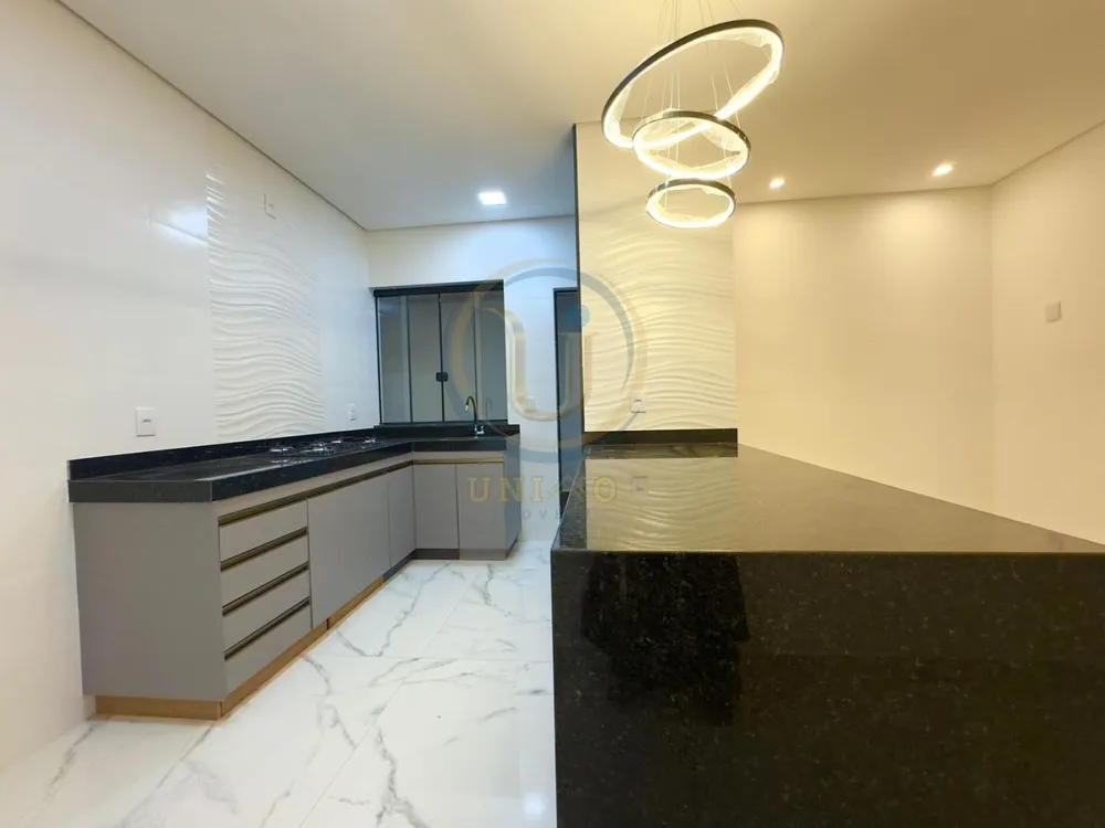 Casa, 3 quartos, 180 m² - Foto 3