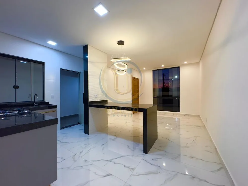 Casa, 3 quartos, 180 m² - Foto 2
