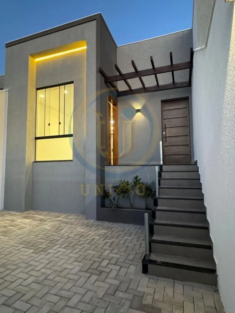 Casa, 3 quartos, 180 m² - Foto 1