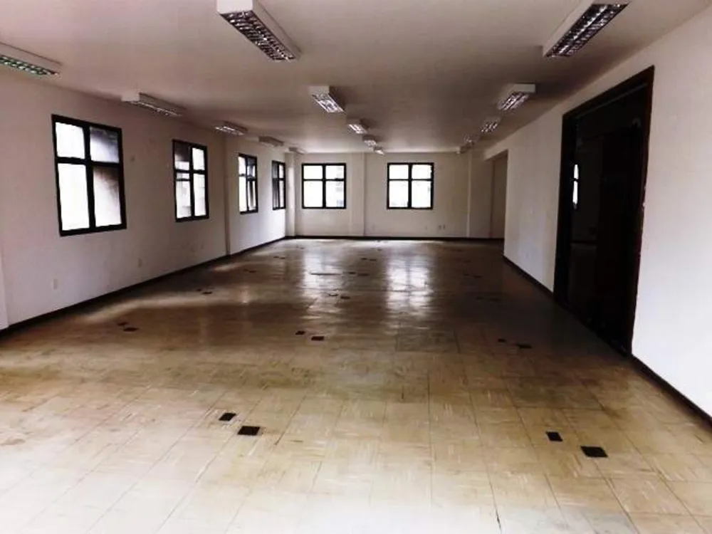 Loja-Salão, 140 m² - Foto 1