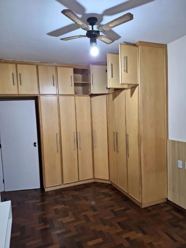 Casa, 4 quartos, 253 m² - Foto 4