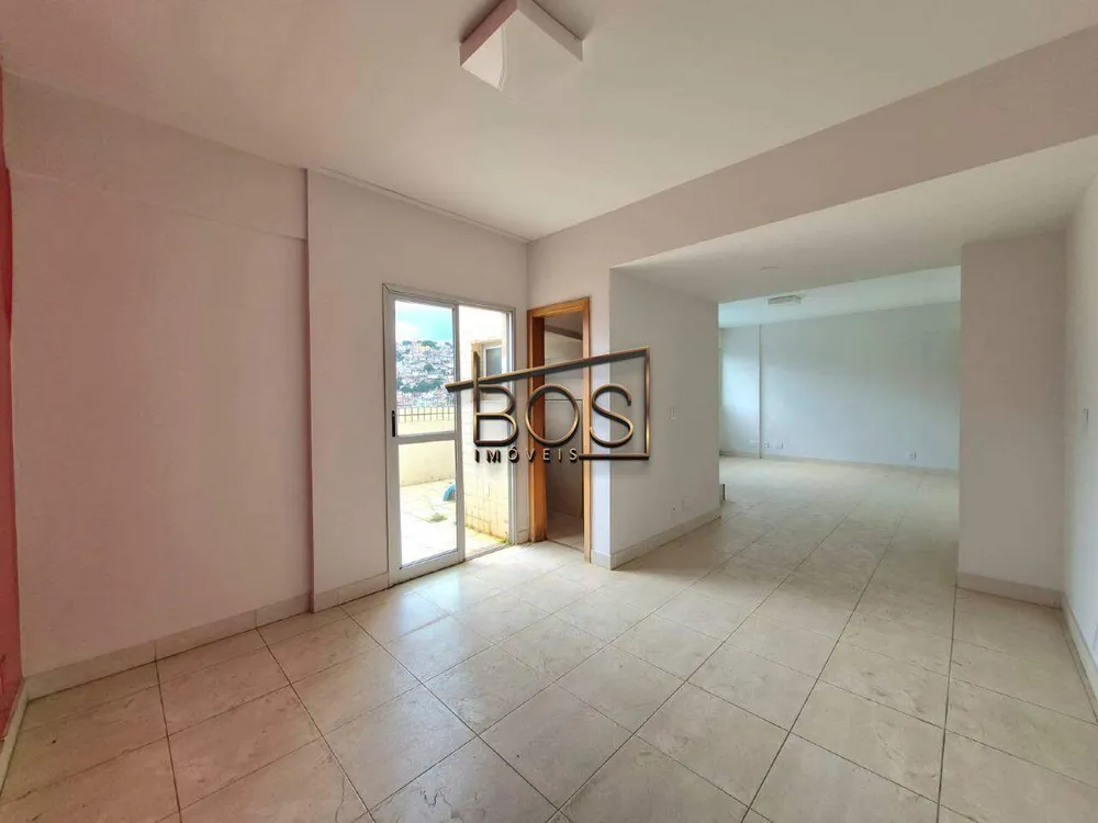 Cobertura, 3 quartos, 180 m² - Foto 2