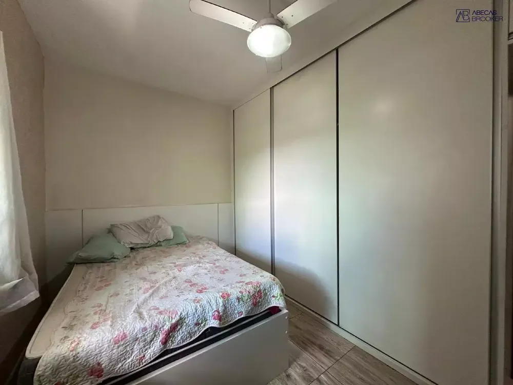 Casa, 4 quartos, 108 m² - Foto 1